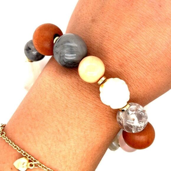 Stretch Stone Bracelet - Picture 4 of 4